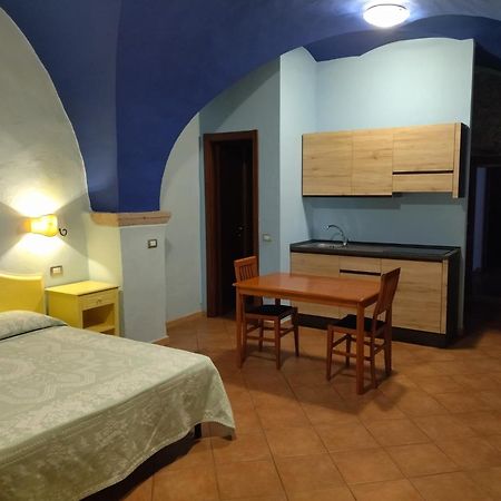 Sa Balza Guest House Bosa Ngoại thất bức ảnh
